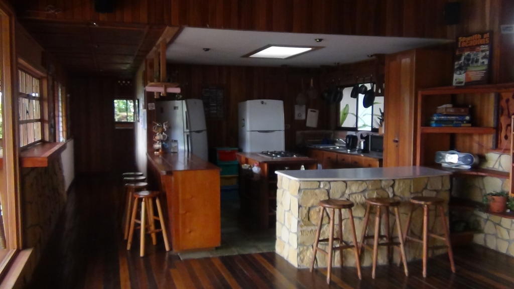 Spanish By The River - Turrialba Bagian luar foto